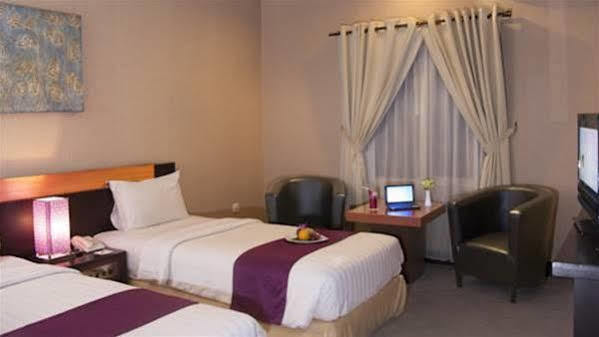 Orchardz Hotel Ayani Pontianak Zewnętrze zdjęcie